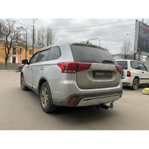 Фаркоп Лидер Плюс на MITSUBISHI Outlander 2012–  Арт. M113-E