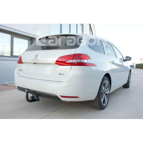 Фаркоп ARAGON на PEUGEOT 308 2013–  Арт. E1220BV (универсал)
