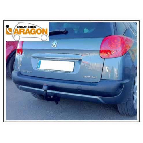 Фаркоп ARAGON на PEUGEOT 207 2006–2012 Арт. E4713AA (универсал)