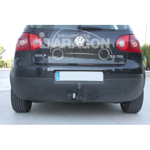 Фаркоп ARAGON на VOLKSWAGEN Golf 2003–2008  Арт. E6700DA 