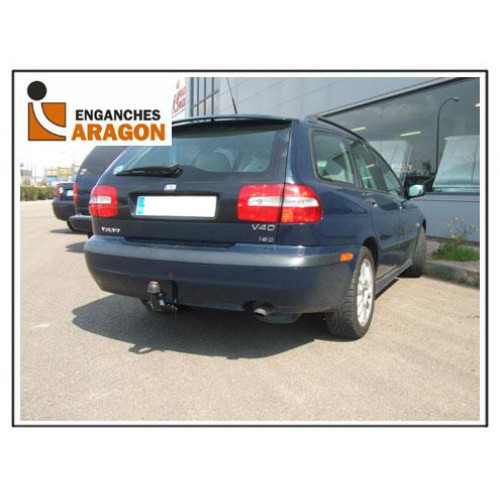 Фаркоп ARAGON на VOLVO V40 1996–2012 Арт. E6804AA