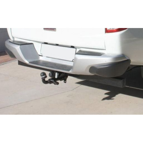Фаркоп ARAGON на MITSUBISHI L200 2015–  Арт. E4201GA (С бампером)