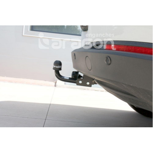 Фаркоп ARAGON на VOLKSWAGEN Tiguan 2007 - 2016  Арт. E6711BA 