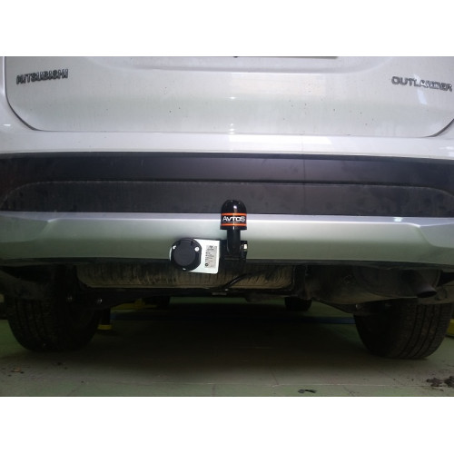 Фаркоп Avtos на MITSUBISHI Outlander 2005-2013 Арт.MI 21