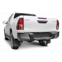 Фаркоп BERG на Toyota Hilux 2015- Арт. F.5718.001