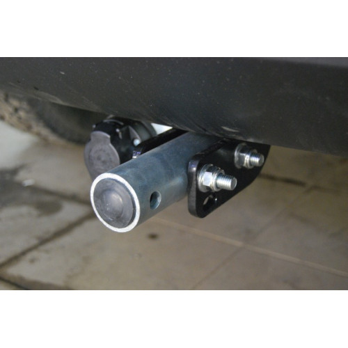 Фаркоп TAVIALS на RENAULT Duster 2015–2021  Арт. R115-BA